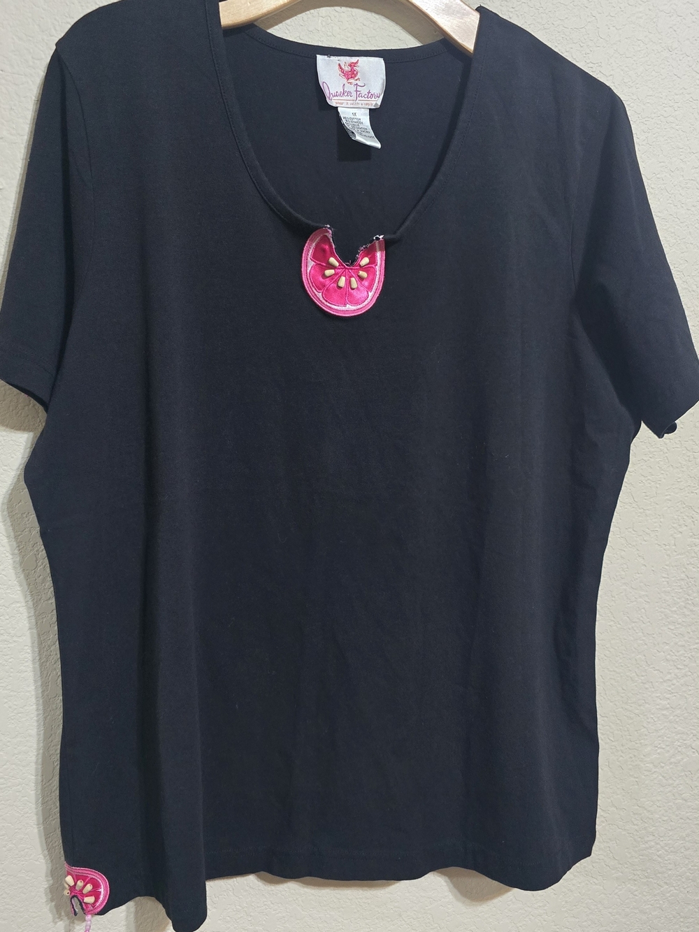 Quacker Factory Black Short-Sleeve Tee with Pink Applique